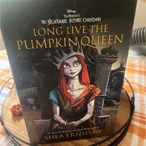 Long live the pumpkin queen book